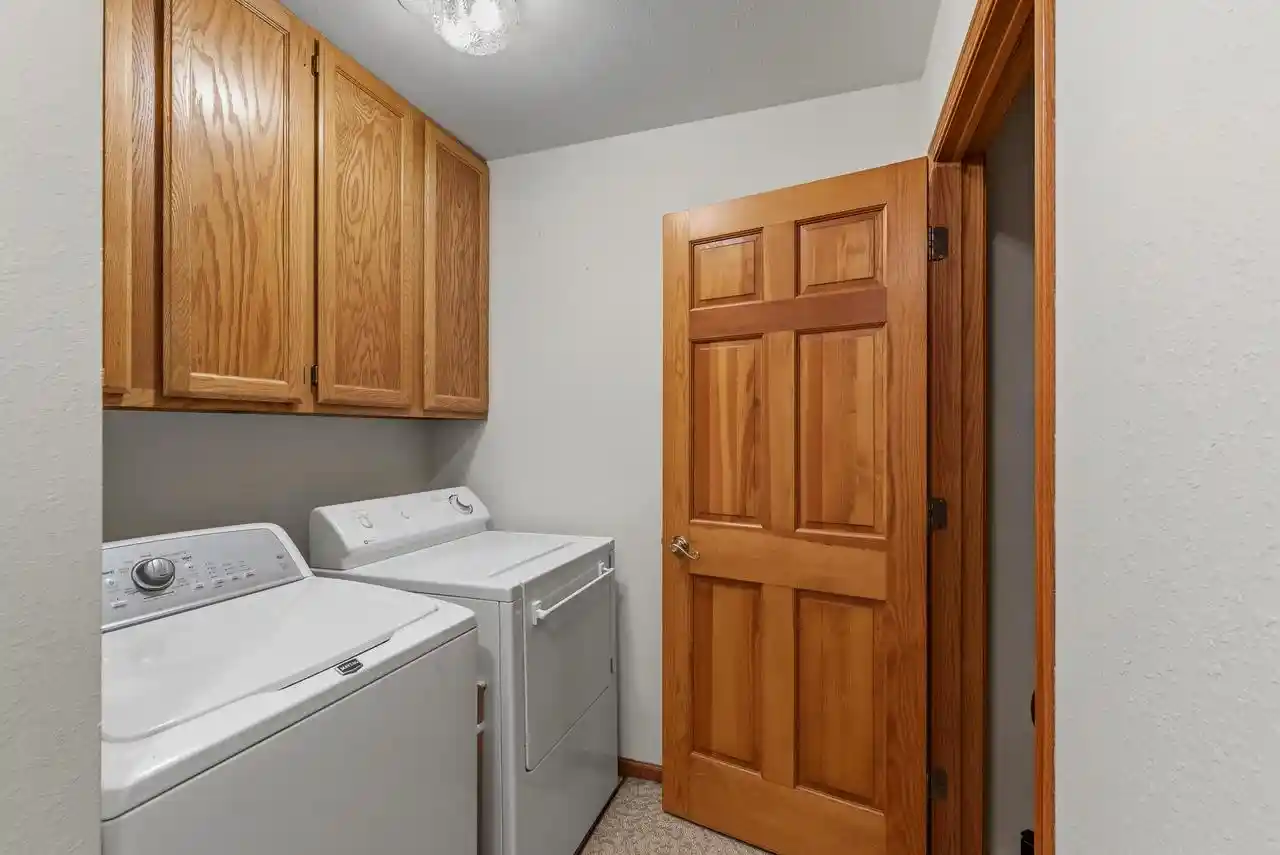 Homes for sale in Hartford, WI | 981 E Loos Street Street, Hartford, WI 53027 | MLS# 1966196