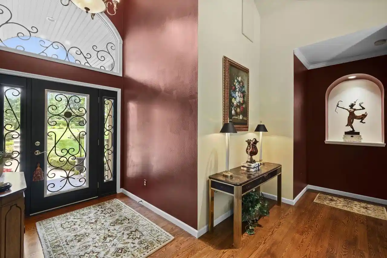 2nd image of 1706 Shady Point Dr Dr, Verona, WI 53593 | MLS# 2025323