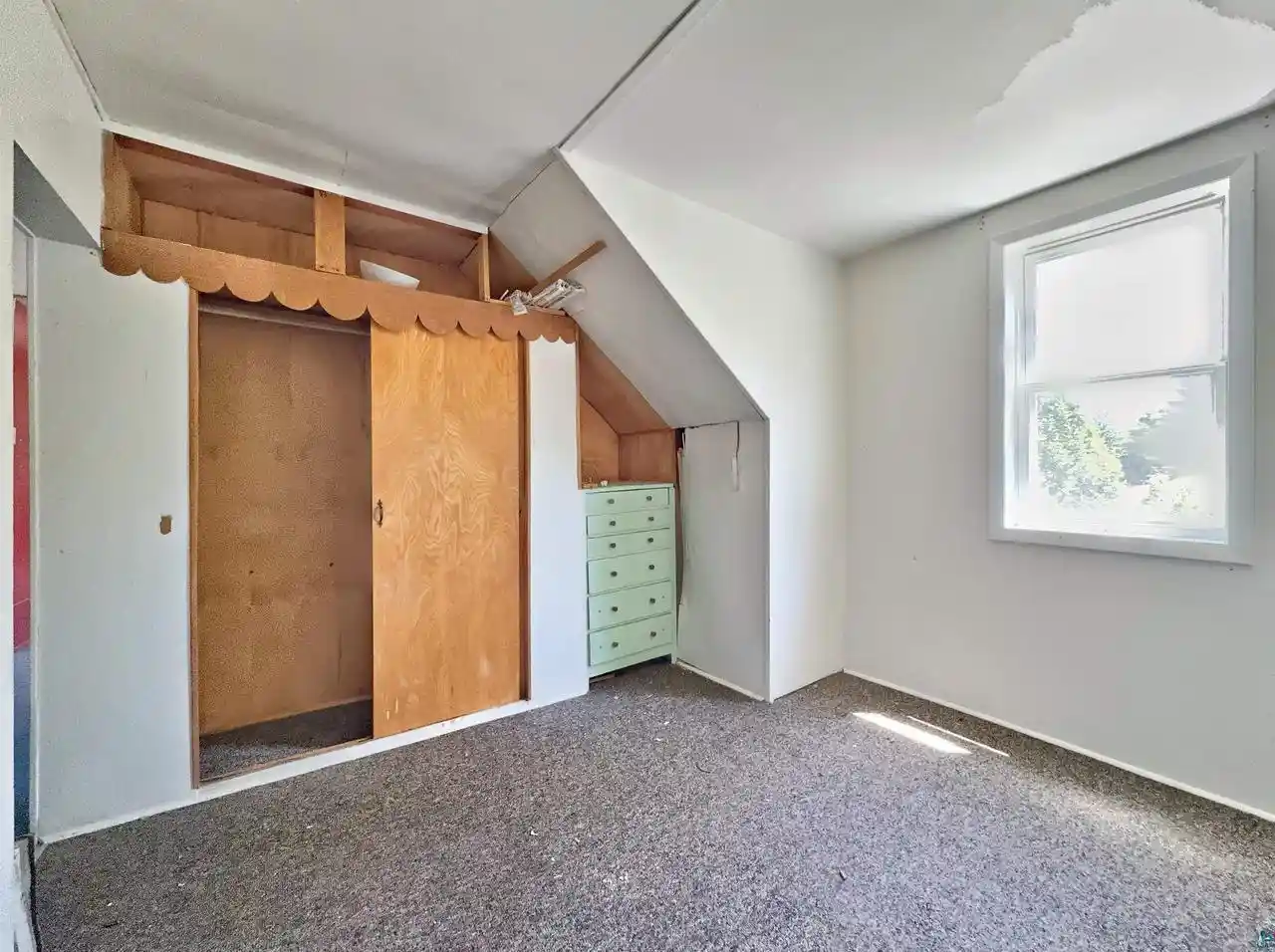 Homes for sale in Ashland, WI | 109 12Th Ave E, Ashland, WI 54806 | MLS# 6125903