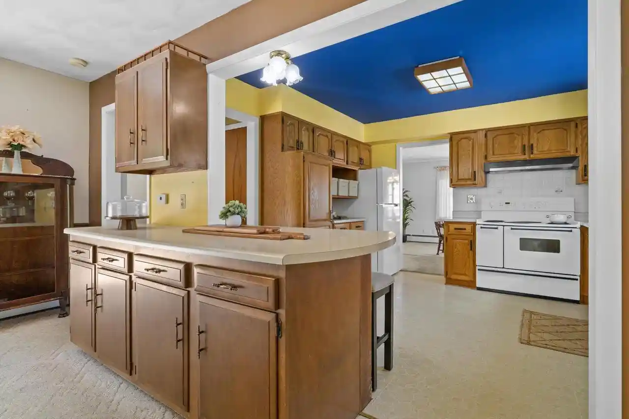 Homes for sale in Elkhorn, WI | W3692 County Road Nn, Elkhorn, WI 53121 | MLS# 1966247