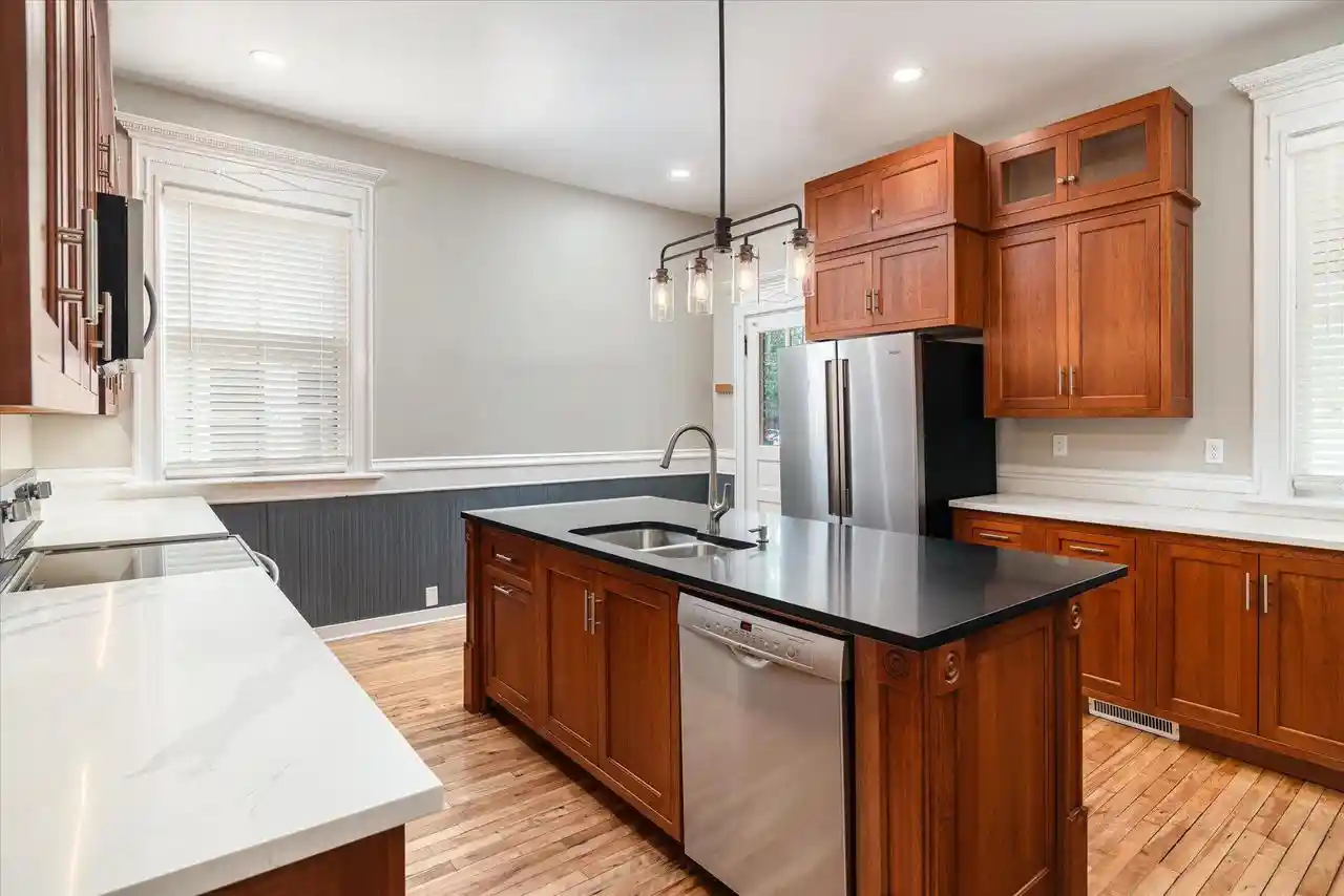 Photo 3 of Single family home for sale at 122 10th Street S Street S, La Crosse, WI 54601 | MLS# 1966253 | Listing updated on 2026-07-28