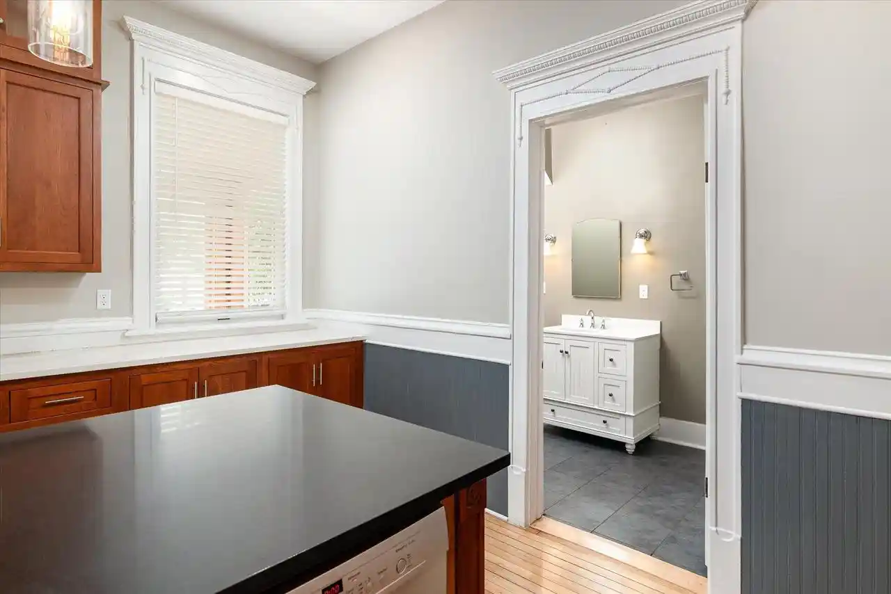 Photo 4 of Single family home for sale at 122 10Th Street S Street S, La Crosse, WI 54601 | MLS# 1966253 | Listing updated on 2026-07-28