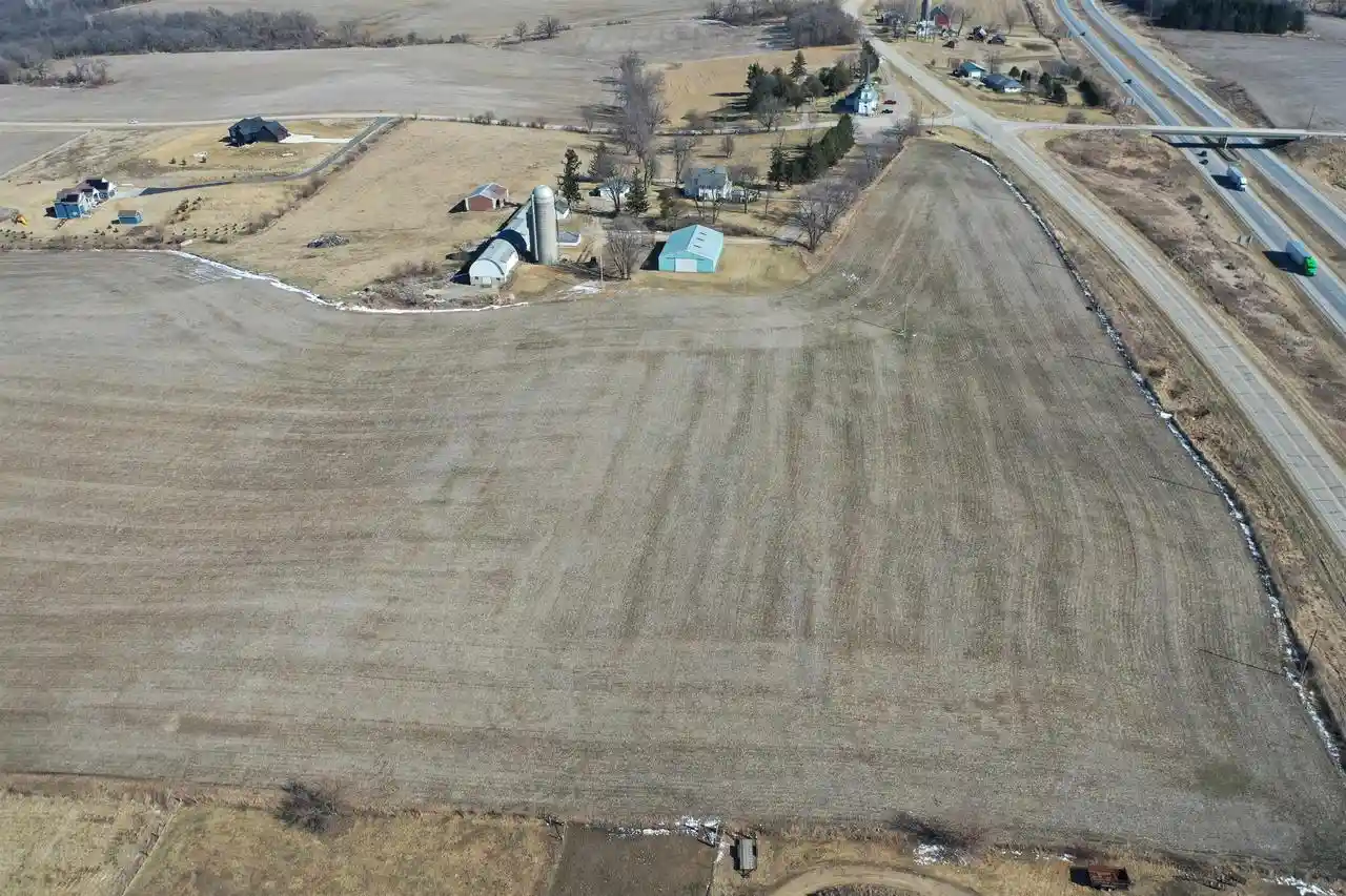 2nd image of 315 Acres Ridgeview Rd, Mount Horeb, WI 53572 | MLS# 2025344