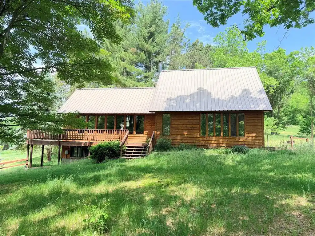 Homes for sale in Boyceville, WI | E3495 1210th Avenue Avenue, Boyceville, WI 54725 | MLS# 1601889