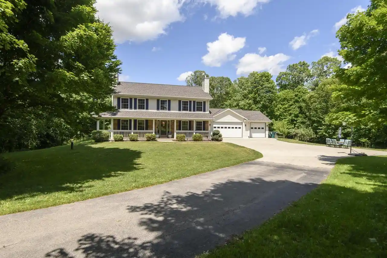 Homes for sale in Campbellsport, WI | 5674 Deer Wood Lane Lane, Campbellsport, WI 53010 | MLS# 1966262