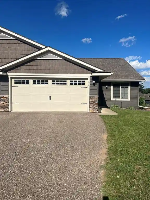 Homes for sale in Eau Claire, WI | 6187 Aspen Meadow Court Court, Eau Claire, WI 54703 | MLS# 1601848