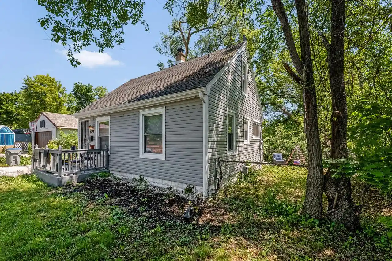 3rd image of 5304 N 64Th Street Street, Milwaukee, WI 53218 | MLS# 1966273