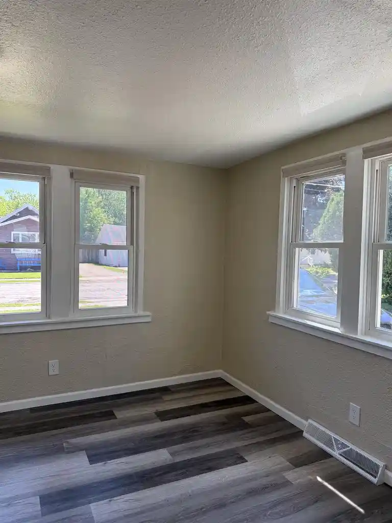 Homes for sale in Menasha, WI | 813 Roosevelt Street Street, Menasha, WI 54952 | MLS# 50326998