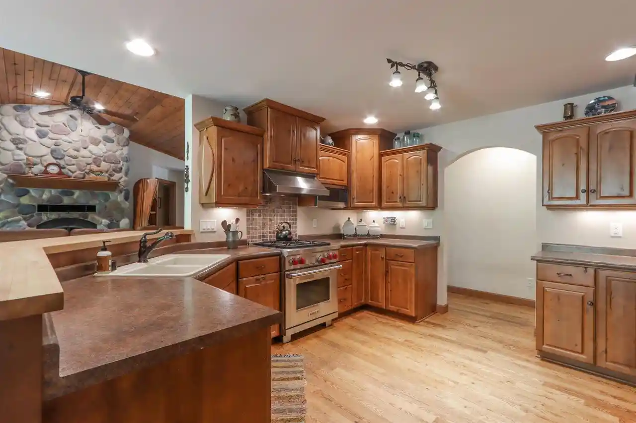 Homes for sale in Waupaca, WI | E3093 High Point Ridge Dr Dr, Waupaca, WI 54981 | MLS# 50327025