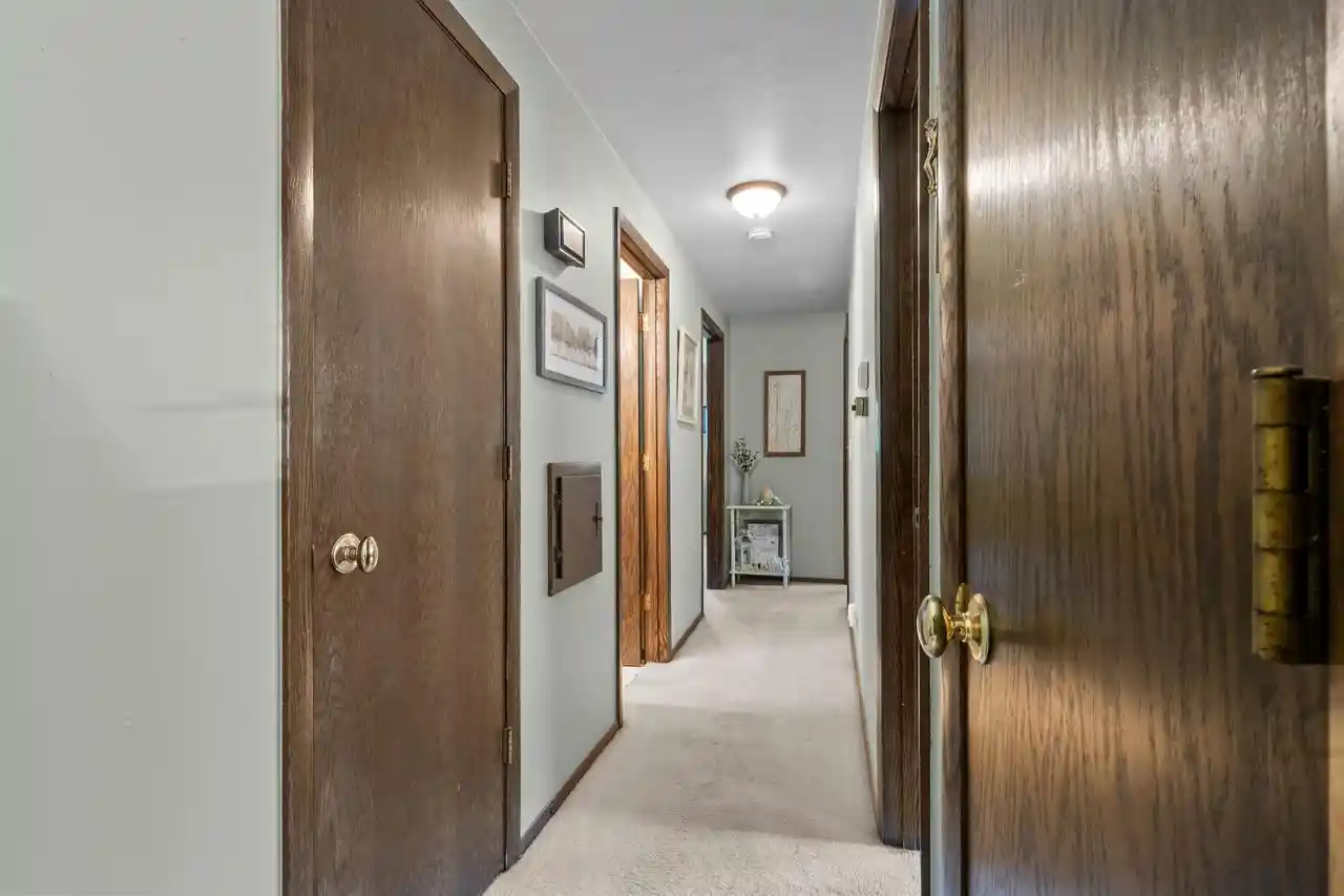 Homes for sale in Appleton, WI | 2416 N Elinor Street Street, Appleton, WI 54914 | MLS# 50327023