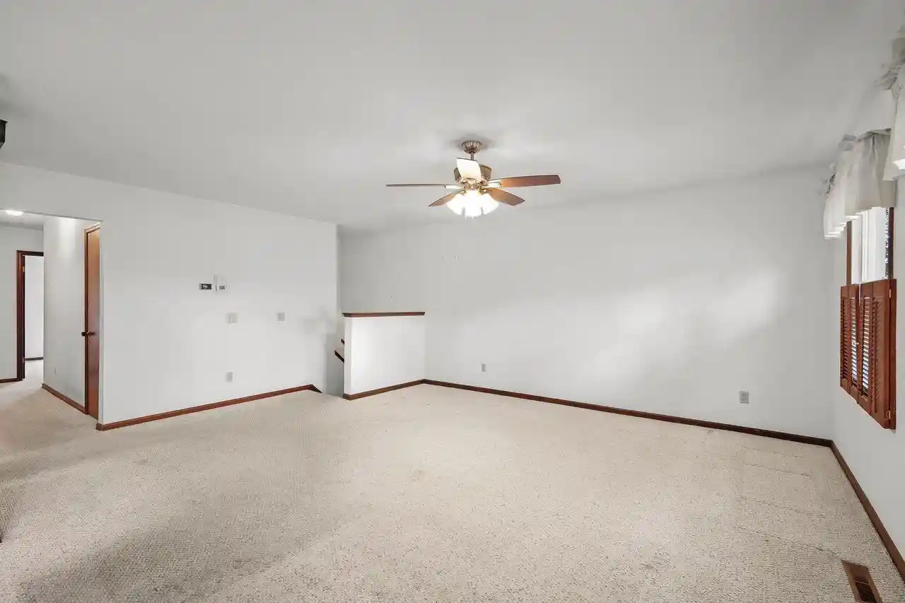 Homes for sale in Middleton, WI | 3906 Rolling Hill Dr Dr, Middleton, WI 53562 | MLS# 2025358