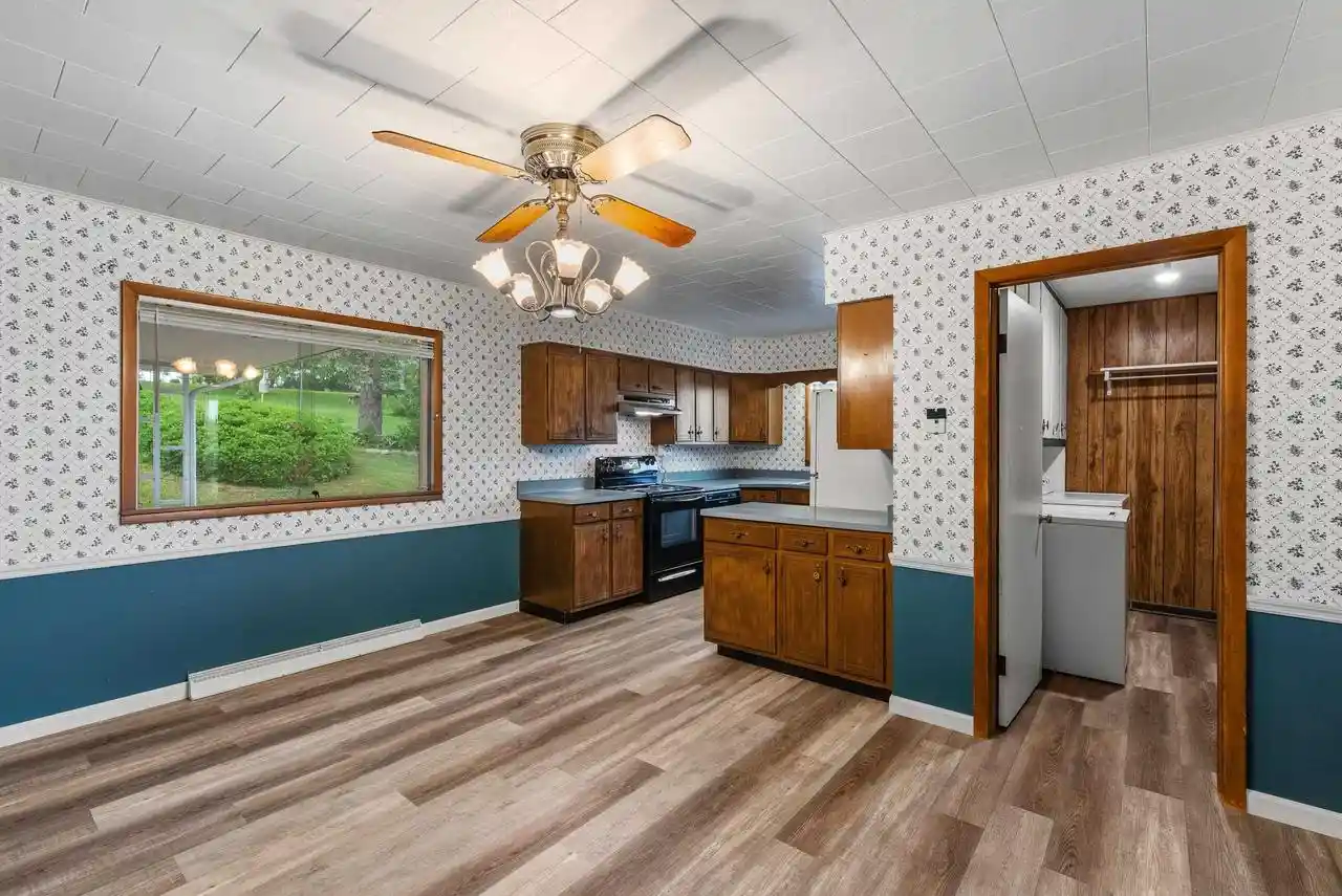 Homes for sale in Beaver Dam, WI | N8236 Wi 33 Road Road, Beaver Dam, WI 53916 | MLS# 2025387