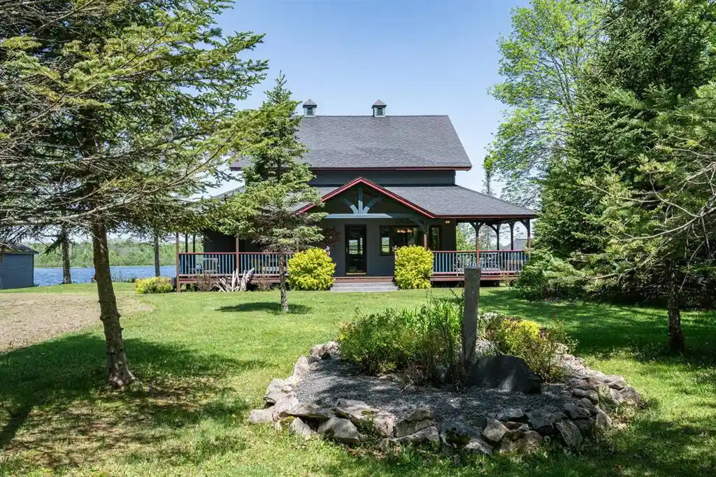 Homes for sale in Winter, WI | 8800n Sams Lane Lane, Winter, WI 54896 | MLS# 1601530