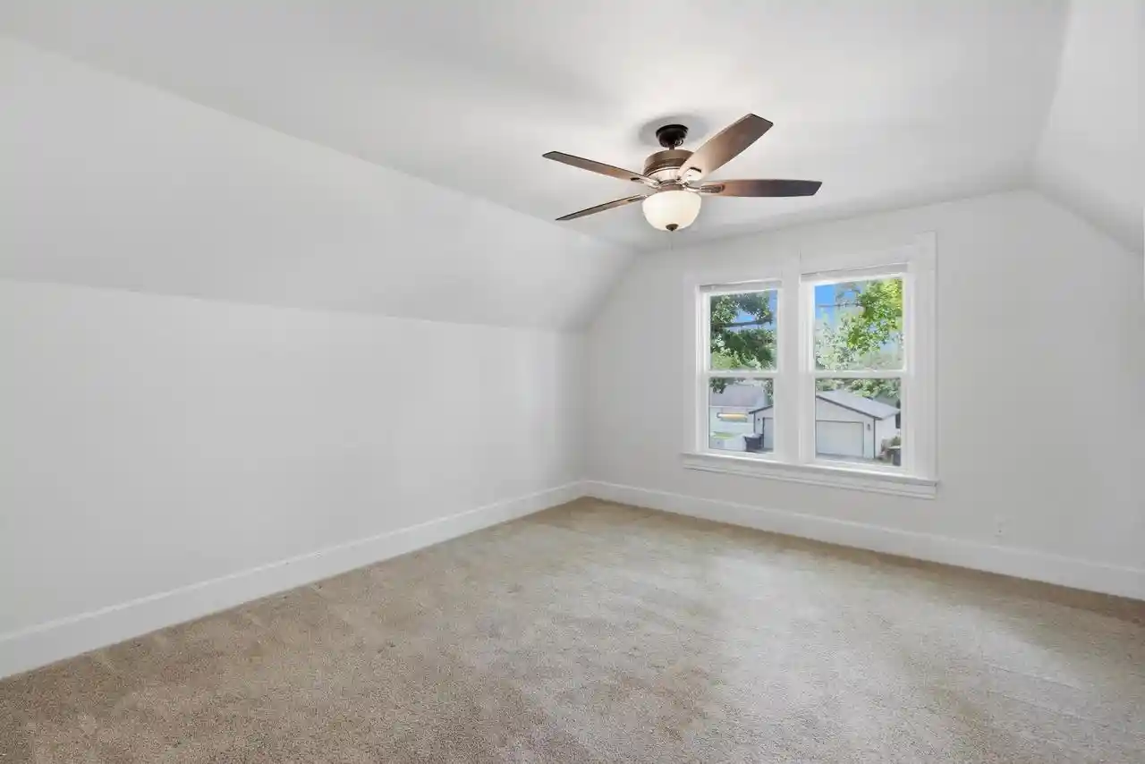 2nd image of 1008 Giles Street Street, Stoughton, WI 53589 | MLS# 2025396