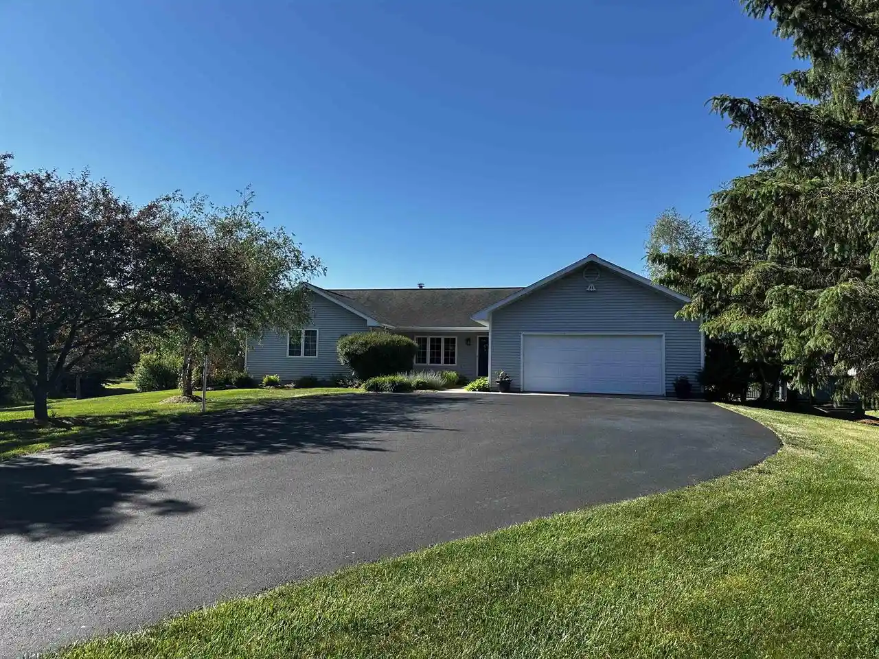 Homes for sale in Ripon, WI | W271 State 23/49 Road Road, Ripon, WI 54971 | MLS# 2025398
