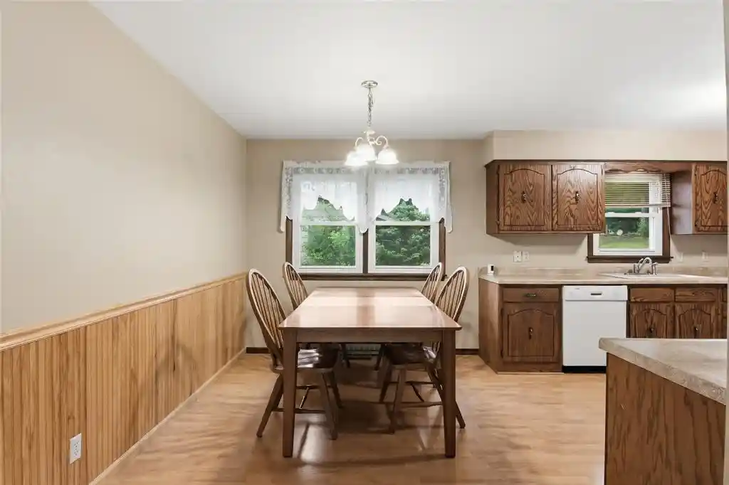 Homes for sale in Eau Claire, WI | 1218 Raedel Road Road, Eau Claire, WI 54703 | MLS# 1602034