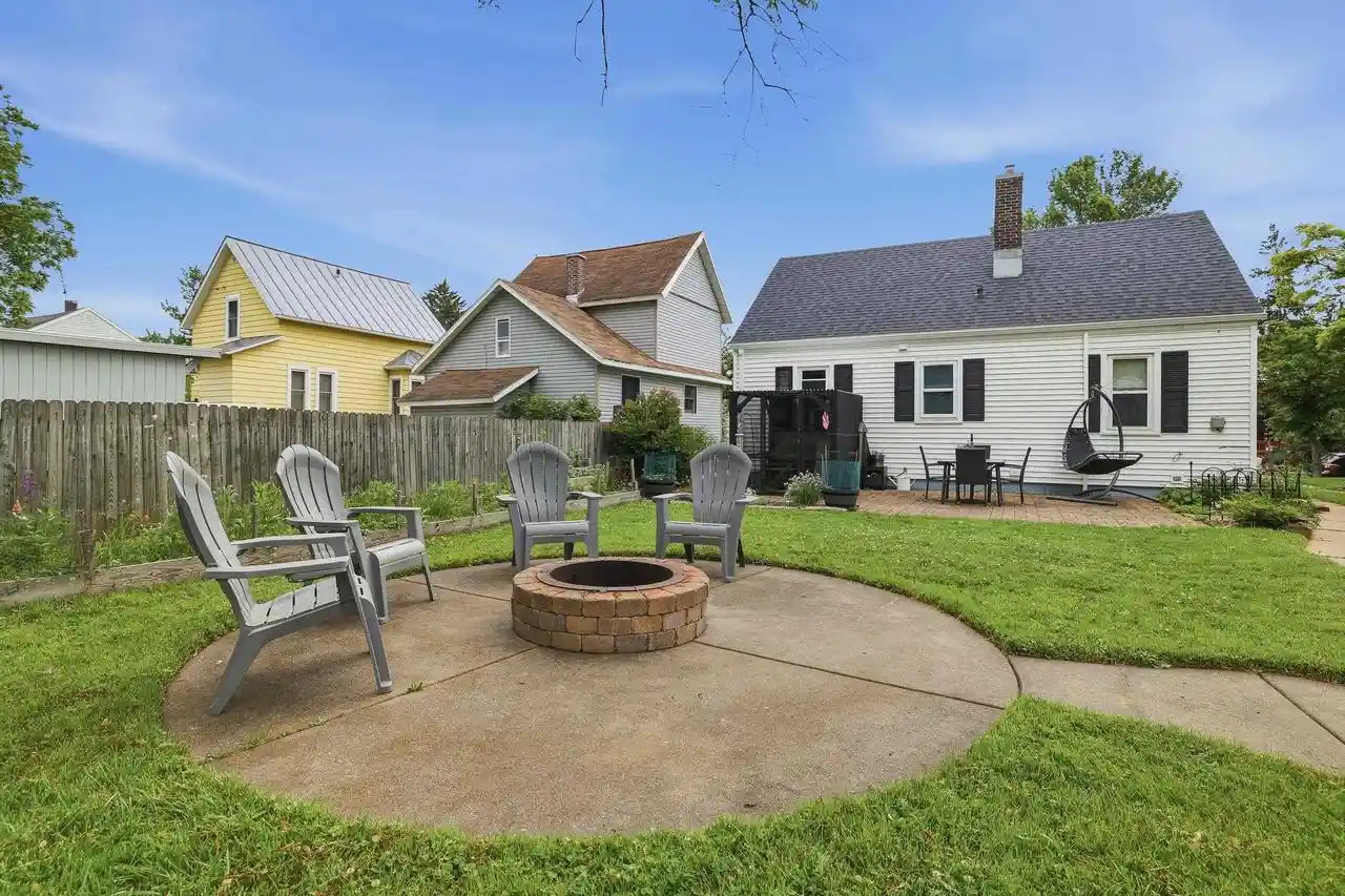 Homes for sale in Marshfield, WI | 908 S Peach Street Street, Marshfield, WI 54449 | MLS# 22602595