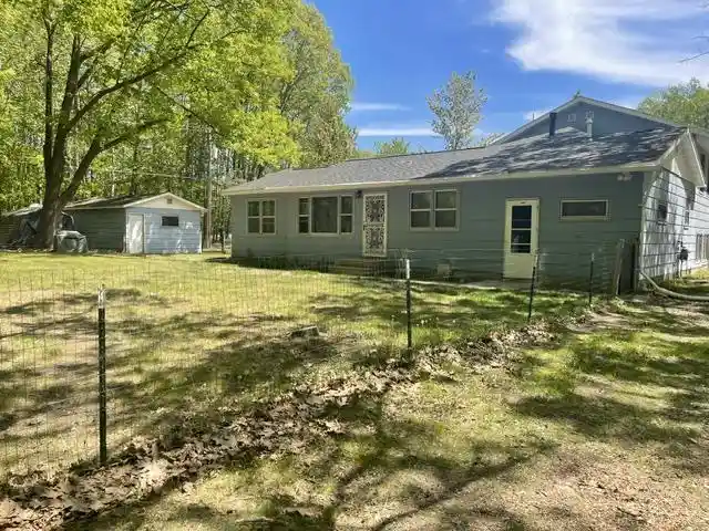 Homes for sale in Gladstone, MI | 2601 W 2nd Avenue Avenue, Gladstone, MI 49837 | MLS# 50327061