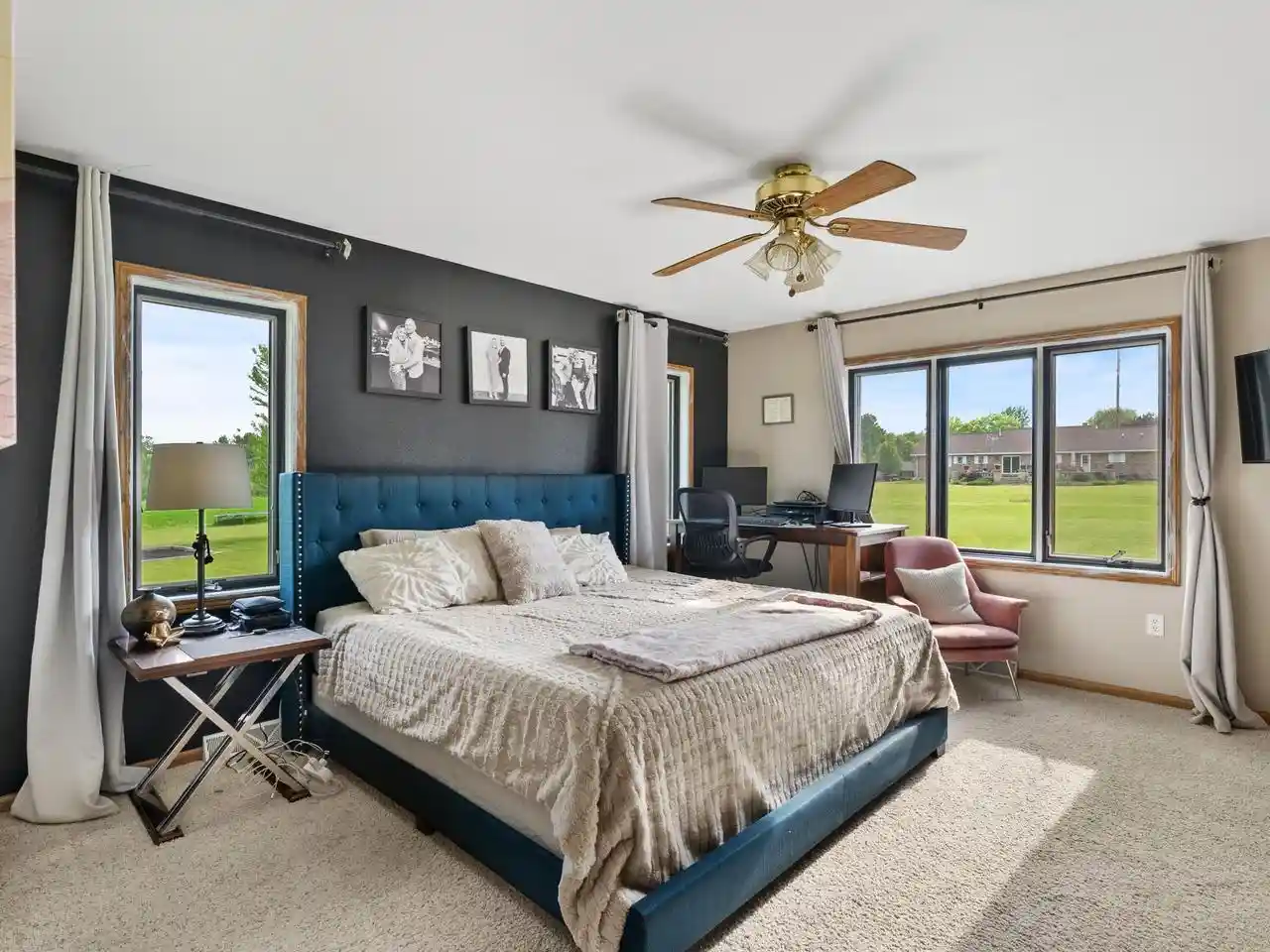 Homes for sale in Manitowoc, WI | 5177 Catalina Court Court, Manitowoc, WI 54220 | MLS# 1966381