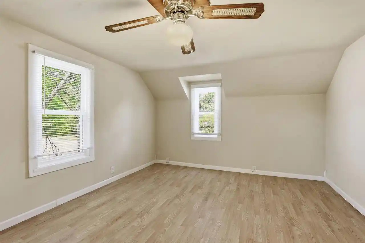 Homes for sale in Appleton, WI | 521 E Calumet Street Street, Appleton, WI 54915 | MLS# 50327059