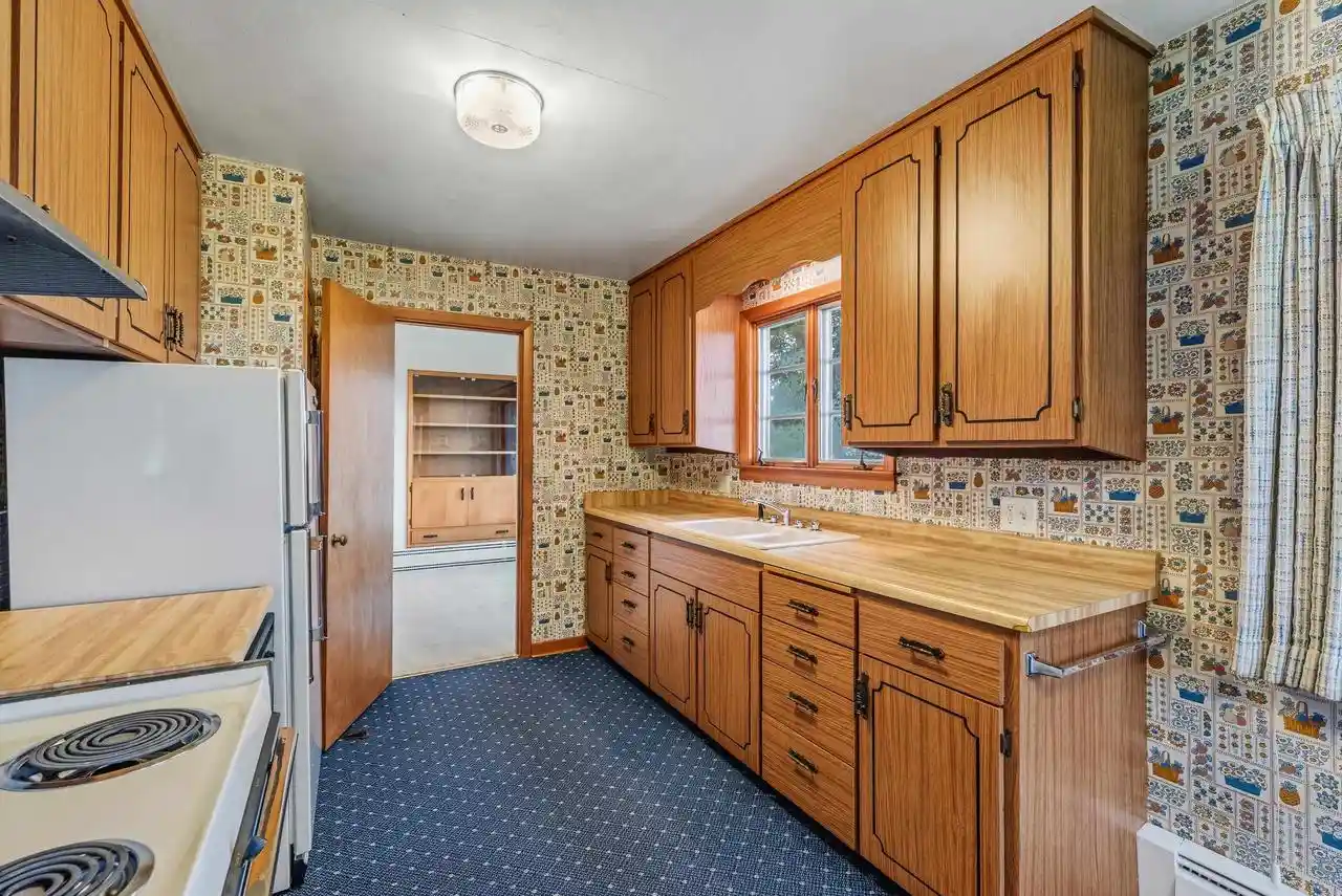 Homes for sale in Juneau, WI | 676 E Oak Street Street, Juneau, WI 53039 | MLS# 2025427