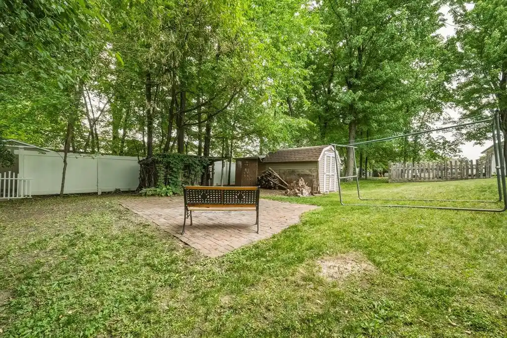 Homes for sale in Eau Claire, WI | 3206 W Folsom, Eau Claire, WI 54703 | MLS# 1601855