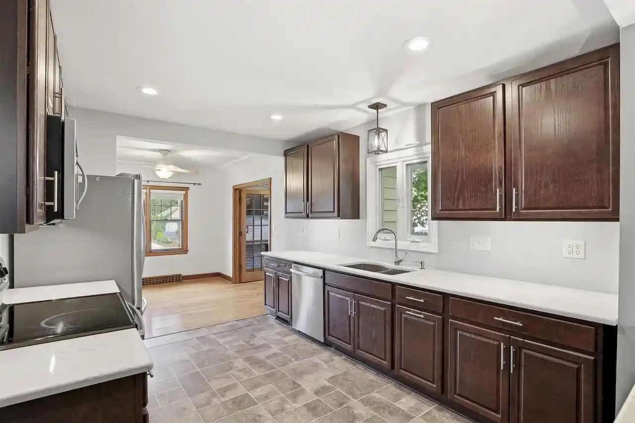 Homes for sale in Appleton, WI | 821 S Weimar Street Street, Appleton, WI 54915 | MLS# 50327094