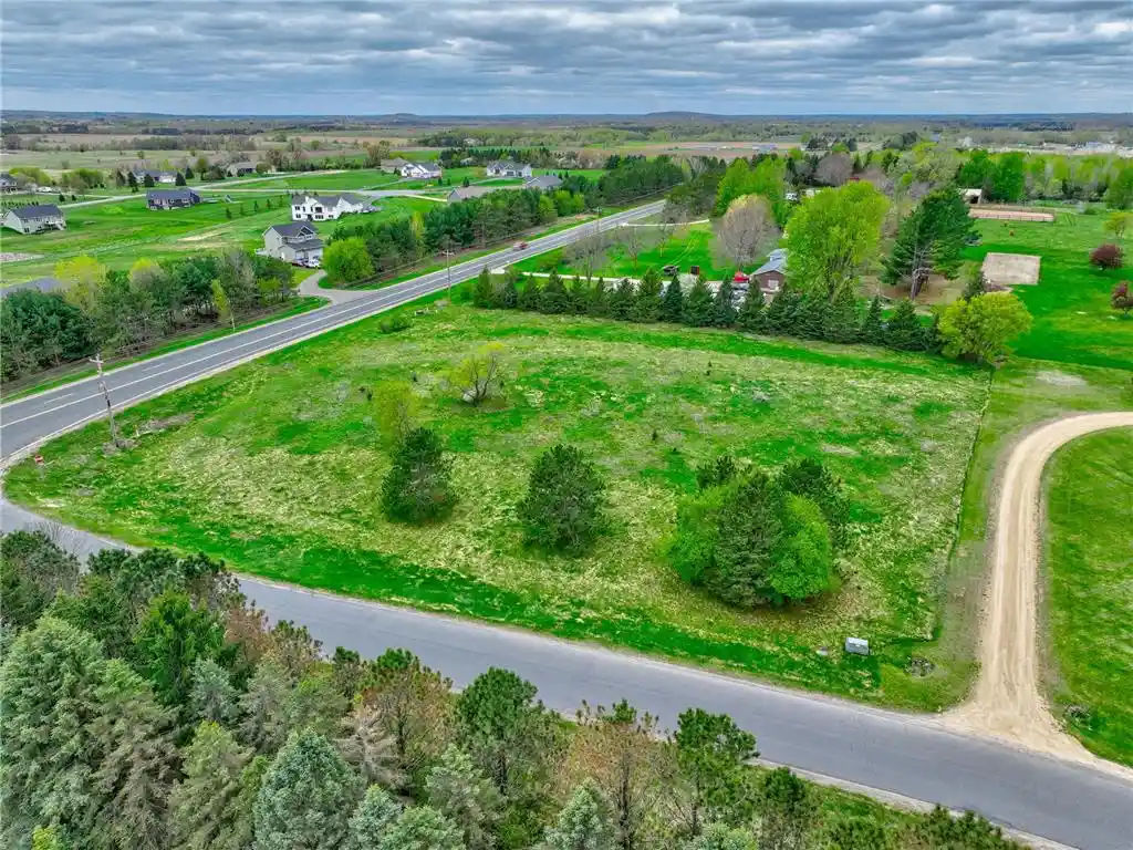Homes for sale in New Richmond, WI | Xxx 127Th (Lot 2) Street Street, New Richmond, WI 54017 | MLS# 7089215