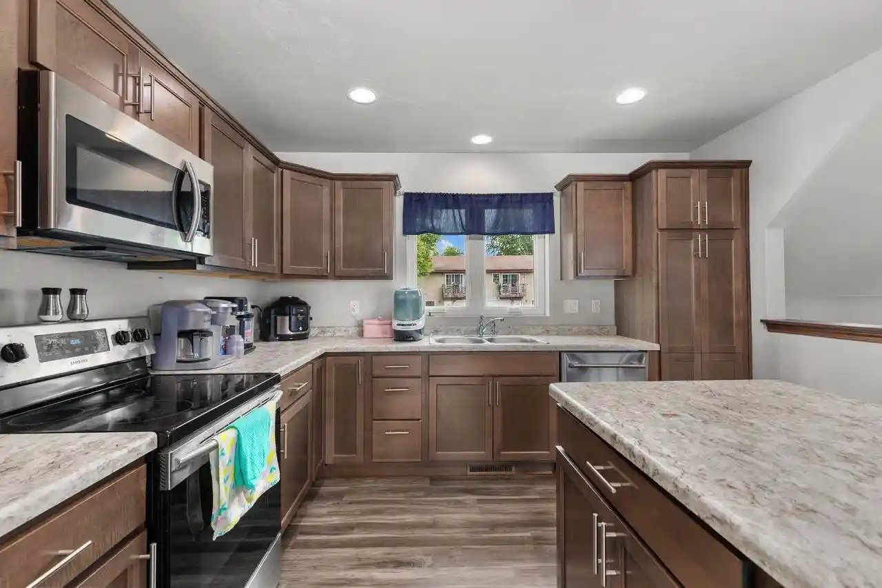 Homes for sale in New London, WI | 524 Northridge Dr Dr, New London, WI 54961 | MLS# 50327095