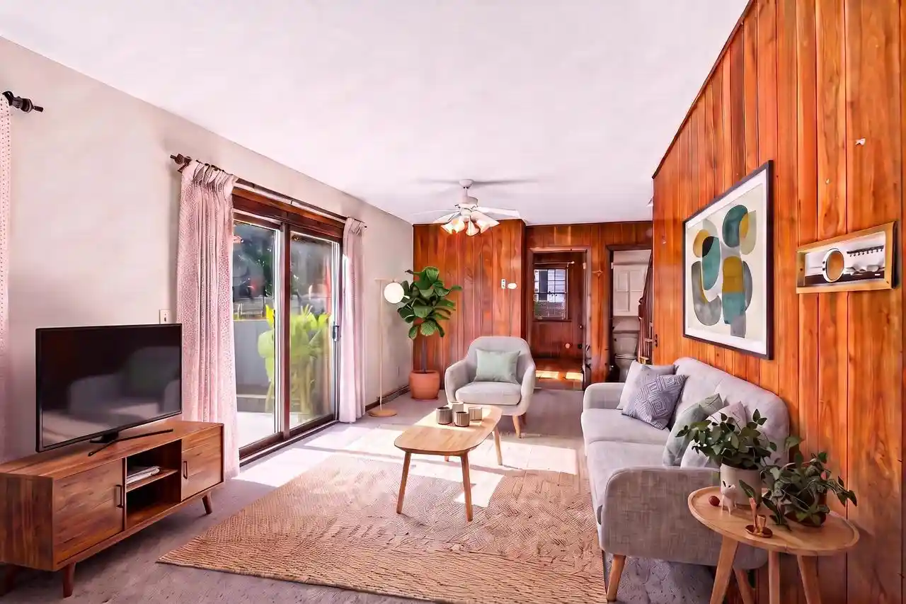5th image of 5 Parklawn Pl Pl, Madison, WI 53705 | MLS# 2025438