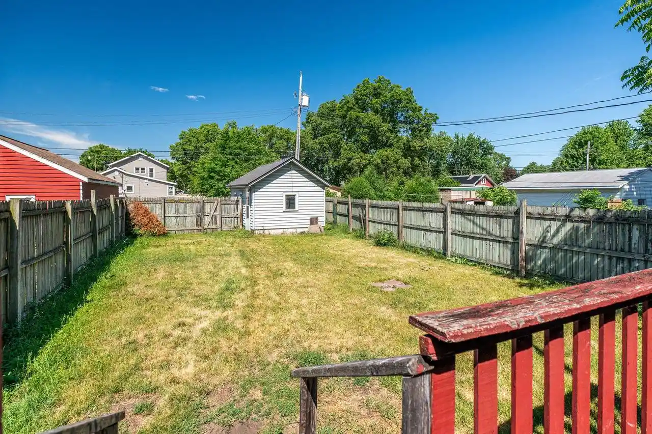 Homes for sale in La Crosse, WI | 211 Caledonia Street Street, La Crosse, WI 54603 | MLS# 1966429