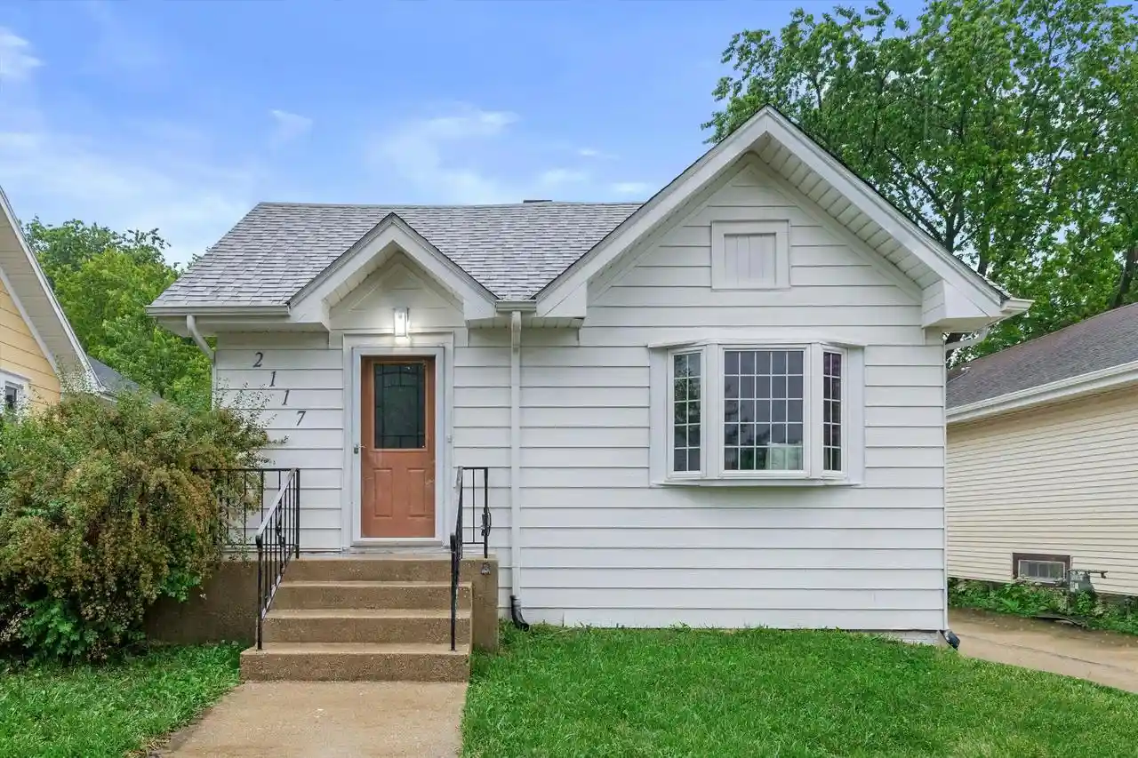 Homes for sale in Racine, WI | 2117 Indiana Street Street, Racine, WI 53405 | MLS# 1966446
