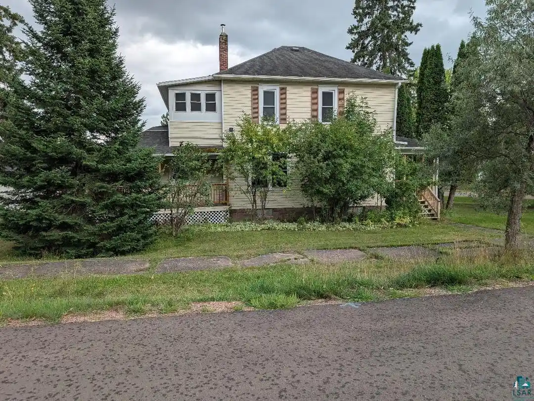 Photo 2 of Single family home for sale at 202 Thomas St St, Mellen, WI 54546 | MLS# 6125935 | Listing updated on 2026-09-01