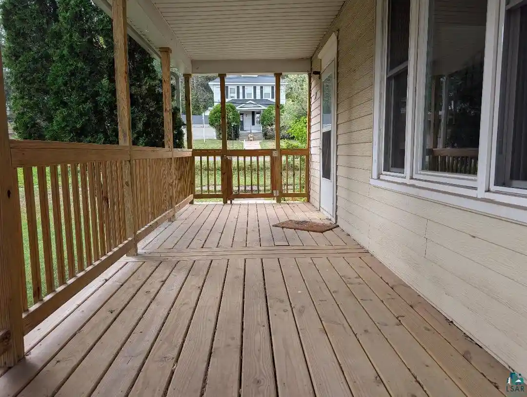 Photo 4 of Single family home for sale at 202 Thomas St St, Mellen, WI 54546 | MLS# 6125935 | Listing updated on 2026-09-01