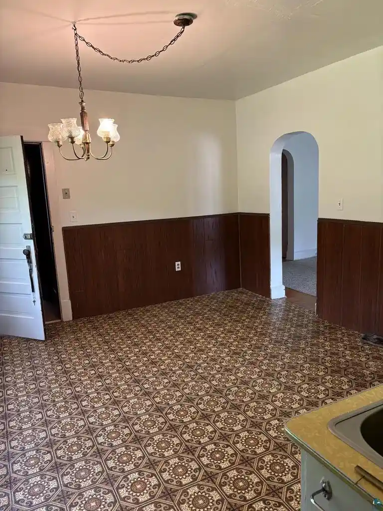 Photo 2 of Single family home for sale at WI | 140 Wisconsin Ave Ave,WI 54550 | MLS# 6125937 | Listing updated on 2026-08-28