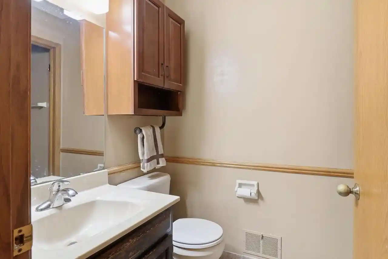 5th image of 2962 Madison Street Street #D, Waukesha, WI 53188 | MLS# 1966486