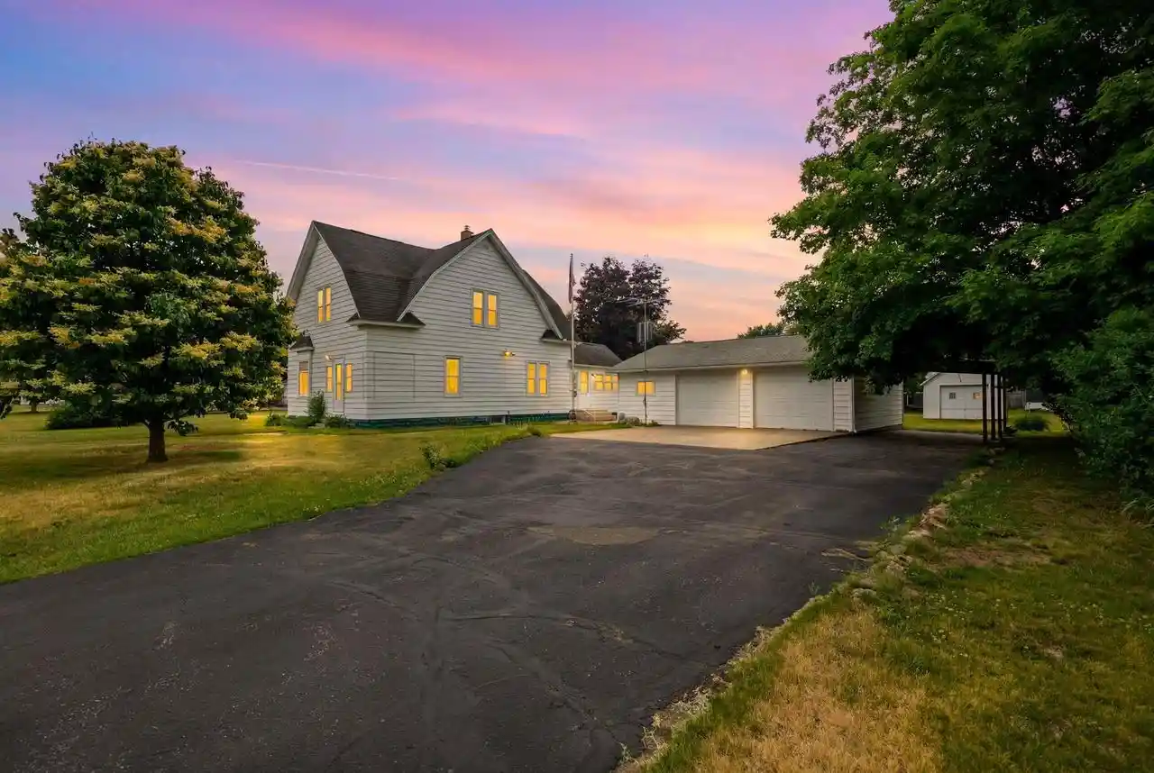 Homes for sale in Avoca, WI | 106 S 7th Street Street, Avoca, WI 53506 | MLS# 2025481