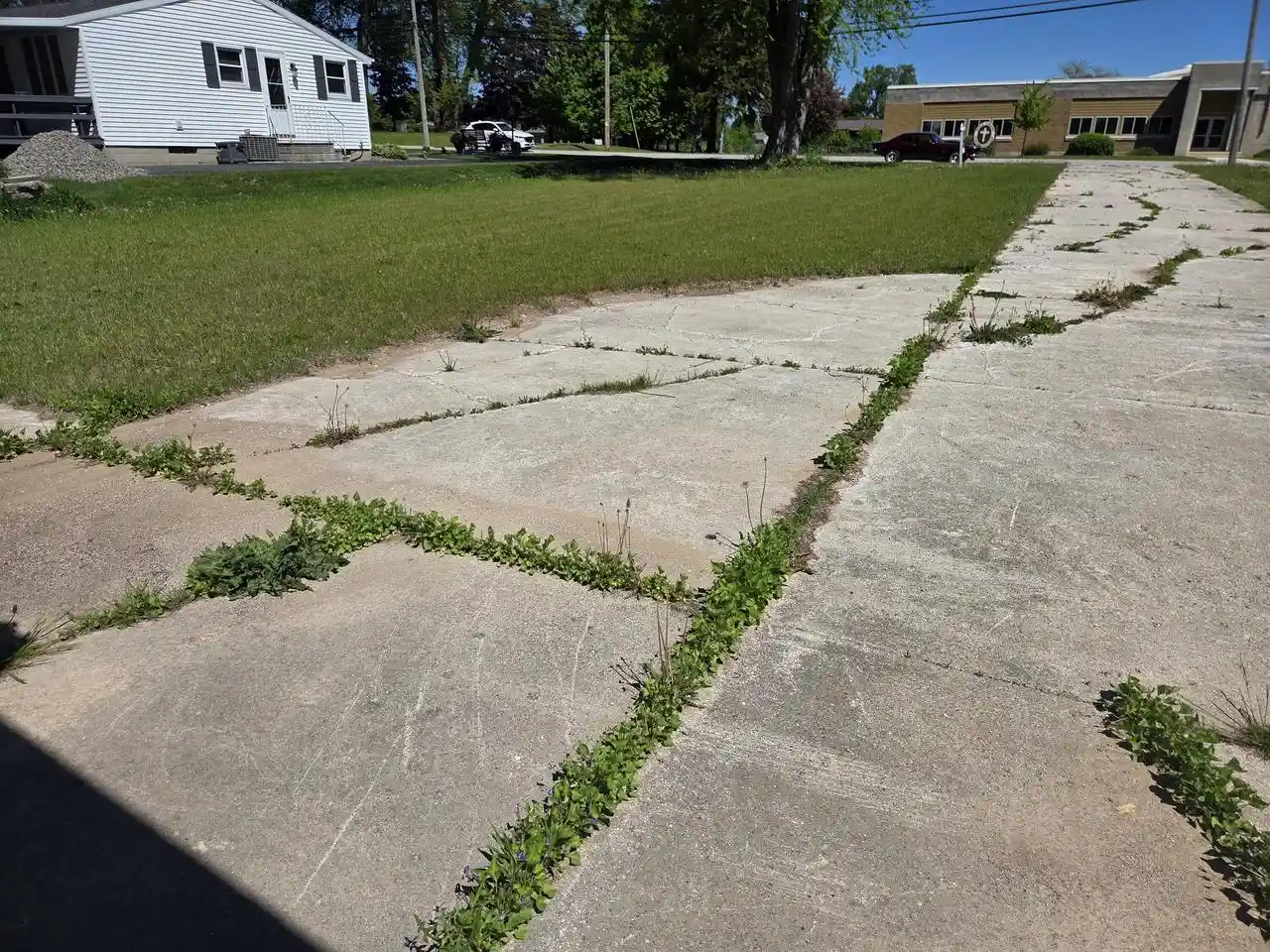 Homes for sale in Mishicot, WI | 420 E Church Street Street, Mishicot, WI 54228 | MLS# 1966496