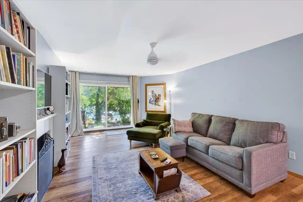 Homes for sale in Middleton, WI | 3108 Creek View Drive Drive, Middleton, WI 53562 | Houzeo