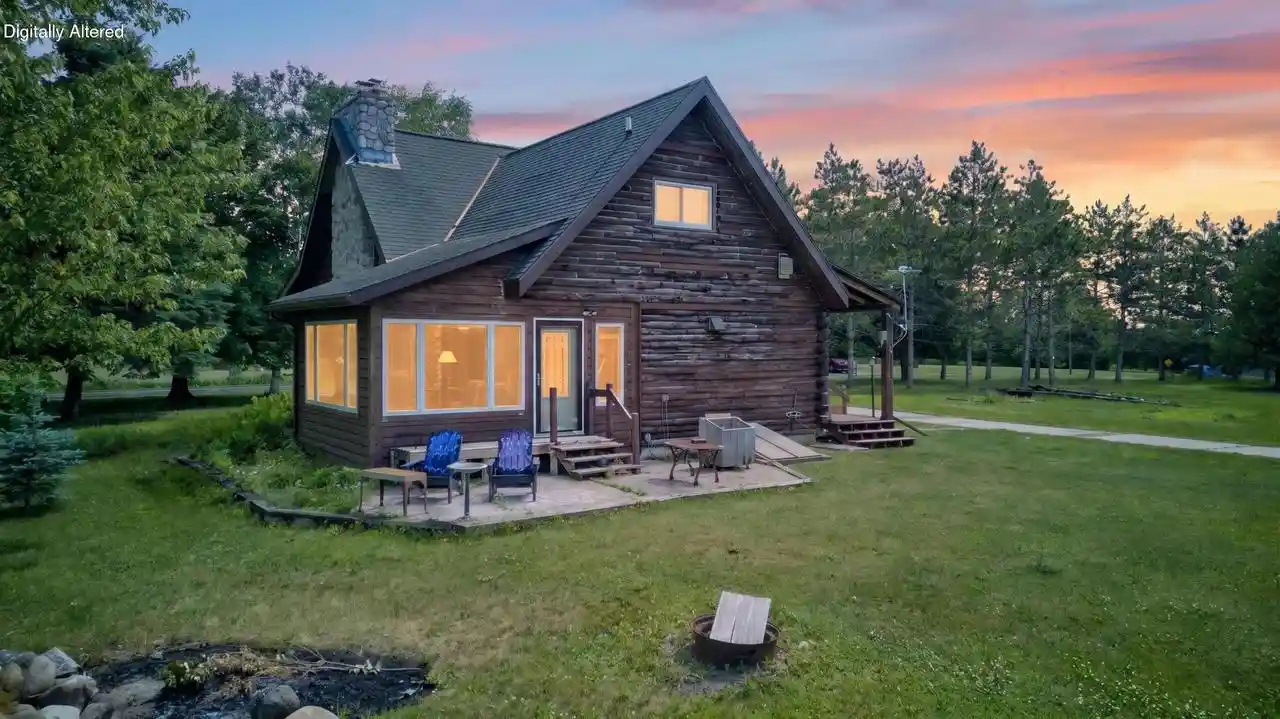 1st image of 101 North Avenue Avenue, Cascade, WI 53011 | MLS# 1966509