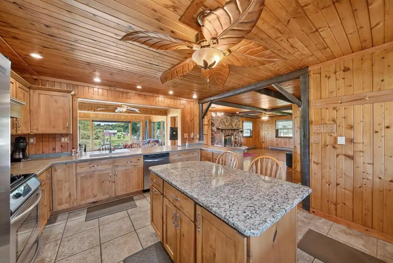 4th image of 101 North Avenue Avenue, Cascade, WI 53011 | MLS# 1966509