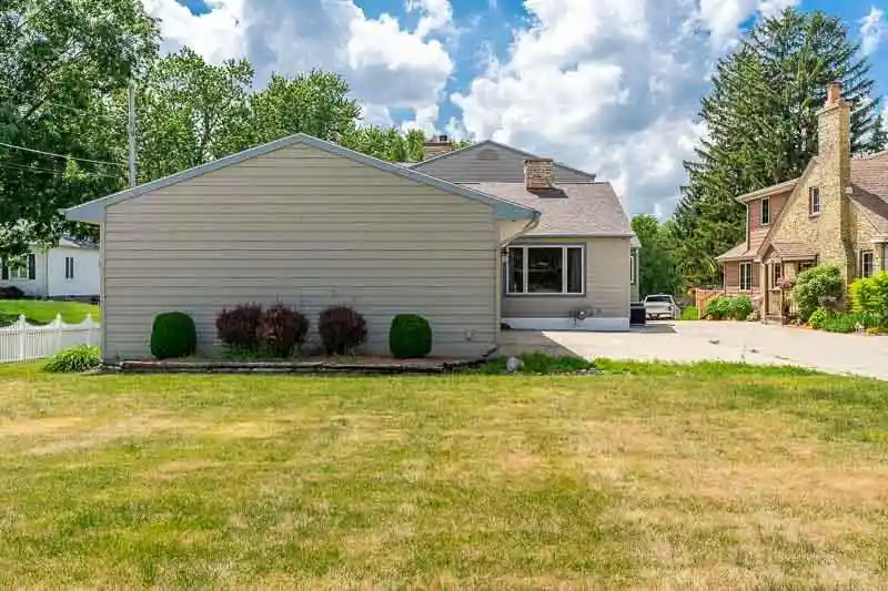 5th image of 2230 S Riverside Dr Dr, Beloit, WI 53511 | MLS# 2025502