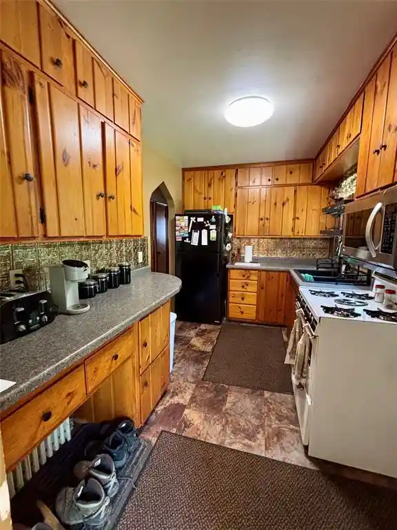 4th image of 8897 W Hwy Cc, Hayward, WI 54843 | MLS# 1602089