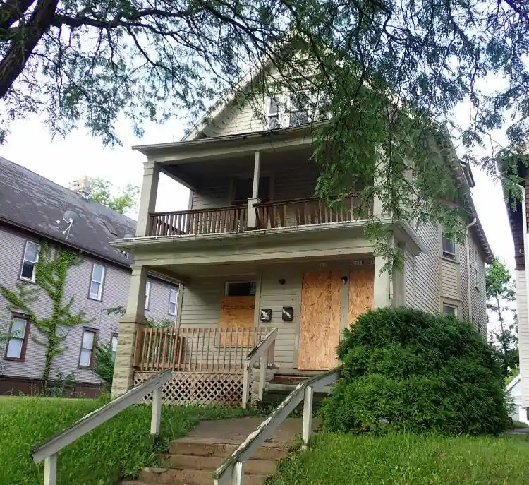 Photo 1 of Multi family home for sale at 2119 N 40th Street Street #2121, Milwaukee, WI 53208 | MLS# 1966564 | Listing updated on 2026-08-28