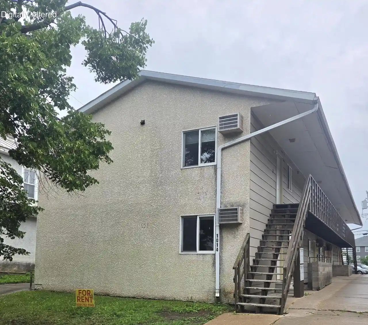 Photo 3 of Sale Pending at 1014 Pine Street Street, La Crosse, WI 54601 | MLS# 1966582 | Listing updated on 2026-07-24