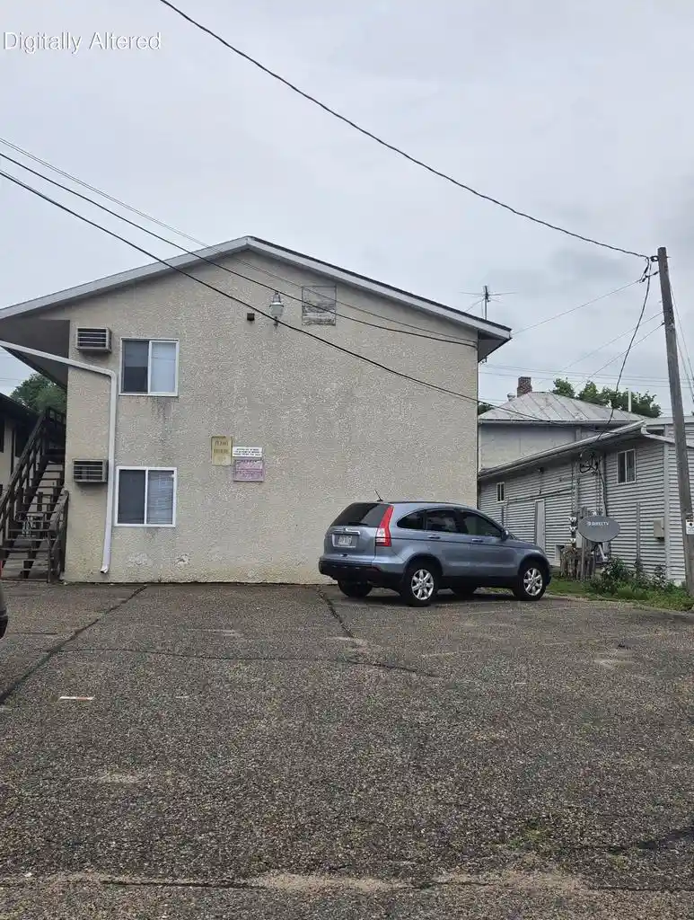 Photo 4 of Sale Pending at 1014 Pine Street Street, La Crosse, WI 54601 | MLS# 1966582 | Listing updated on 2026-07-24