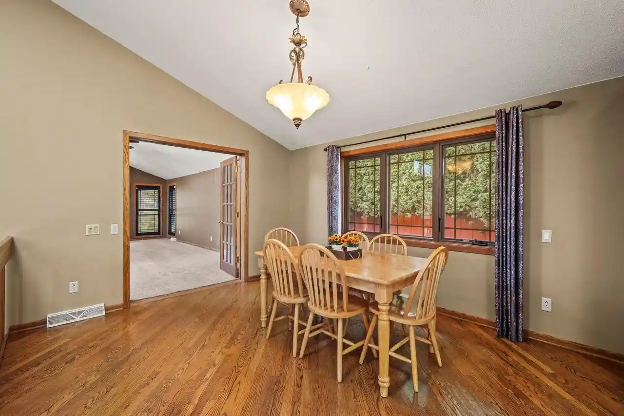 Photo 3 of Single family home for sale at 512 Dorn Dr Dr, Waunakee, WI 53597 | MLS# 2025523 | Listing updated on 2026-09-15