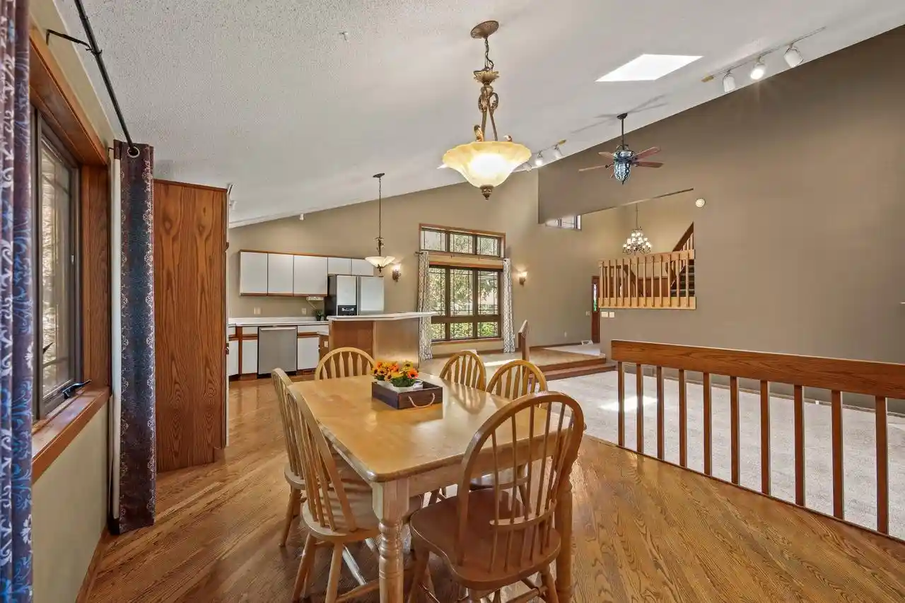 Photo 4 of Single family home for sale at 512 Dorn Dr Dr, Waunakee, WI 53597 | MLS# 2025523 | Listing updated on 2026-09-15