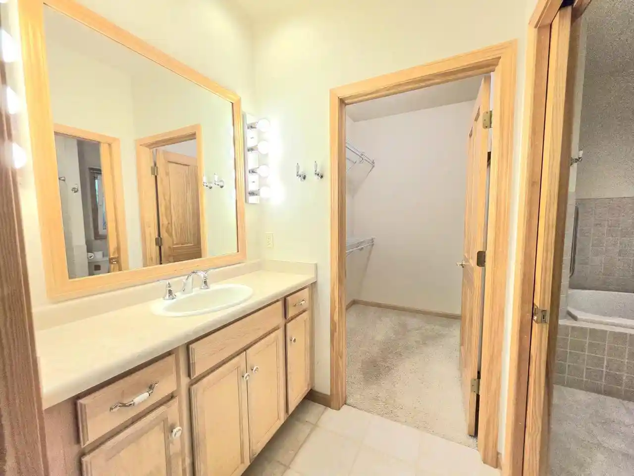5th image of 707 Giddings Avenue Avenue, Sheboygan Falls, WI 53085 | MLS# 1966628