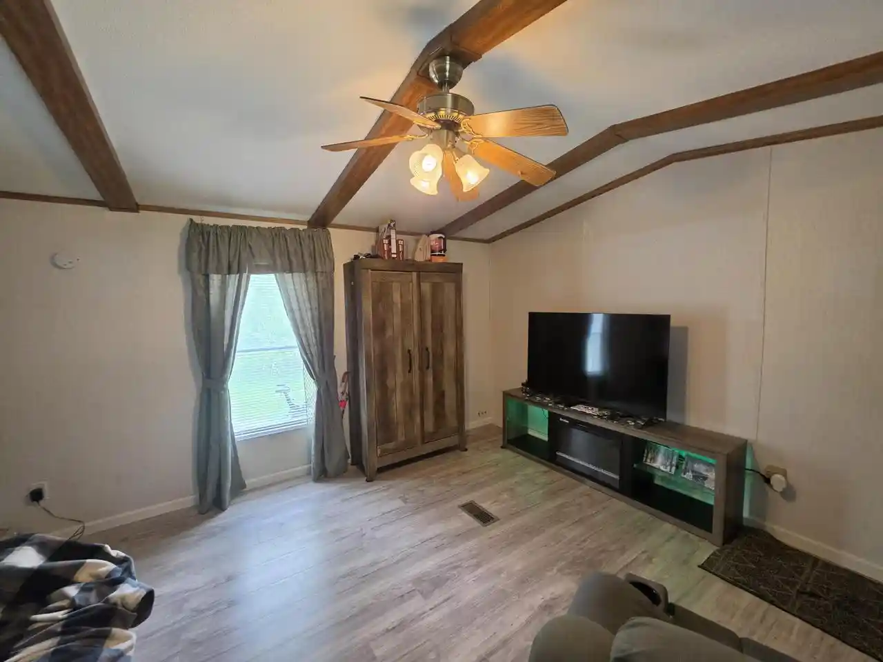 Homes for sale in Wausaukee, WI | N12226 Glendale Circle Circle, Wausaukee, WI 54177 | MLS# 1966639